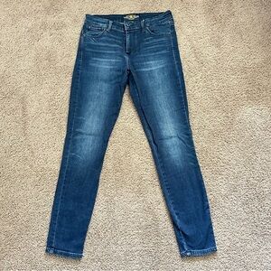 Lucky Brand Women's High Rise Ava Legging Skinny Jeans in Dark Blue Wash sz 2/26